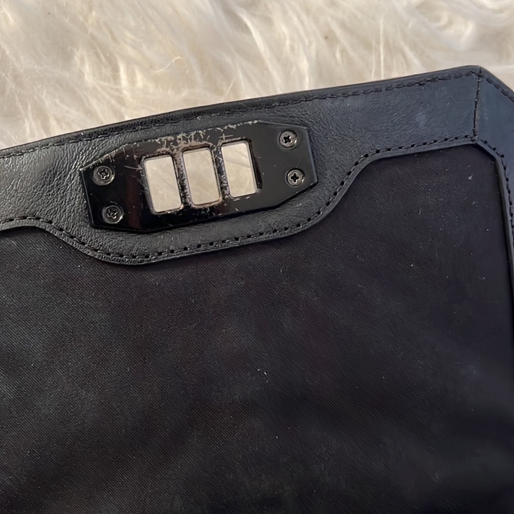 Rebecca Minkoff black sling bag / body bag / crossbody bag - Picture 9 of 10